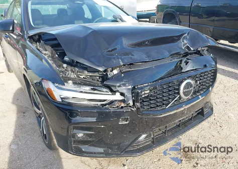 2024 Volvo S60 B5 Core Dark Theme из США, поврежденный, VIN 7JRL12TK1RG310019